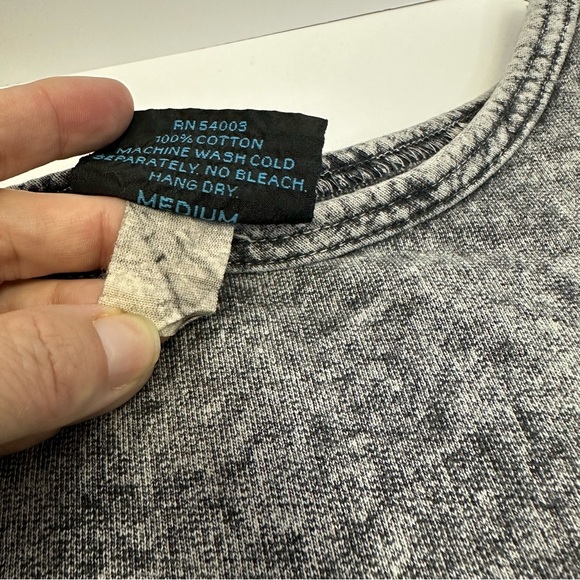 Vintage No Limits Extreme Sports Gear Distressed Black Sweatshirt Size M - Picture 6 of 8